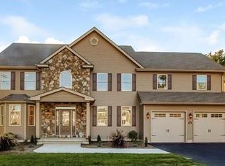 746 Parker St, East Longmeadow, MA 01028