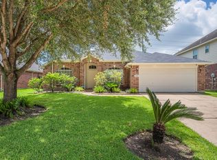 16615 Village View Trl, Sugar Land, TX 77498
