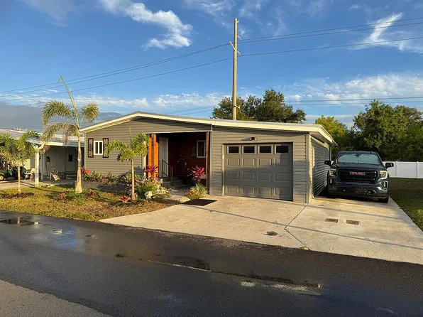 408 Cervina Dr S, Venice, FL 34285