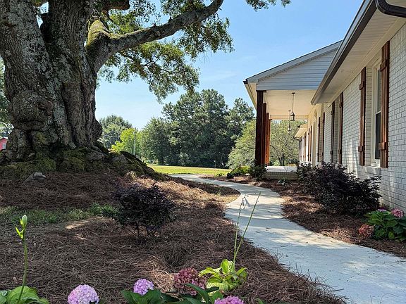 2nd image of 340 County Road 846