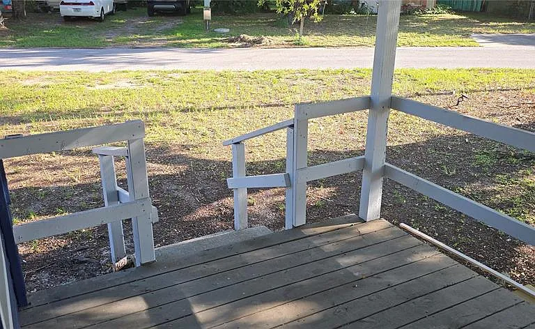 318 Chesney Blvd — Photo 2