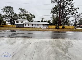 204 N Palm St, Jesup, GA 31546