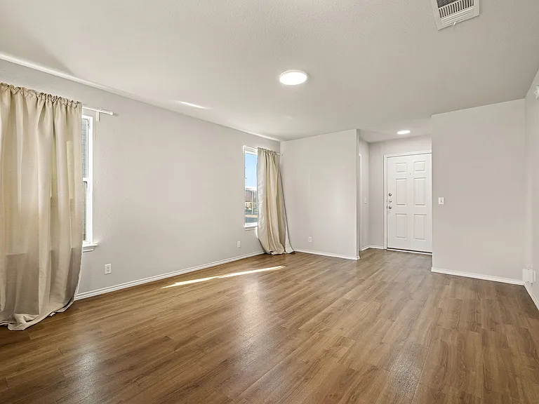 335 Avalanche Ave — Photo 6