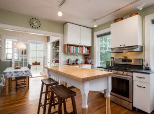 76 Dudley St #3, Cambridge, MA 02140