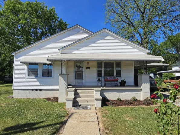 512 Linden St, Scottsboro, AL 35768