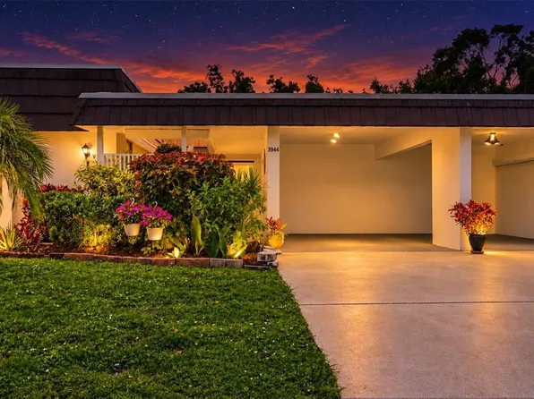 3944 LAKESIDE ROAD #160, SARASOTA, FL 34232