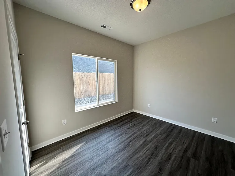 13407 W Haskell Ct — Photo 19
