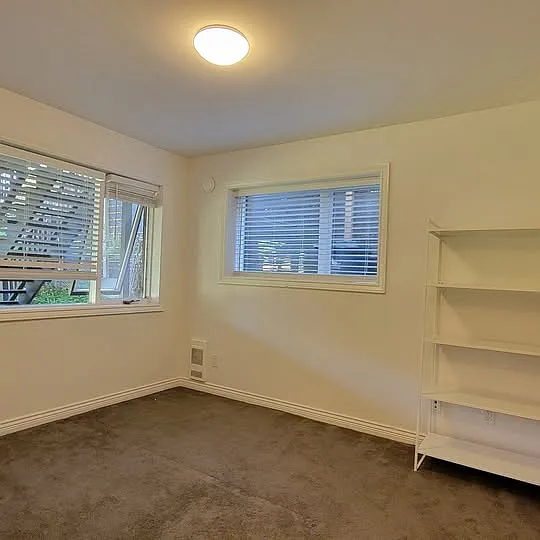 1021 Beaumont Dr — Photo 4