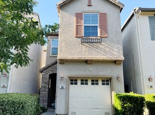 136 Cinema St, Sacramento, CA 95823