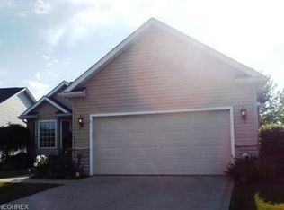 15138 Sawgrass Ln, Middlefield, OH 44062