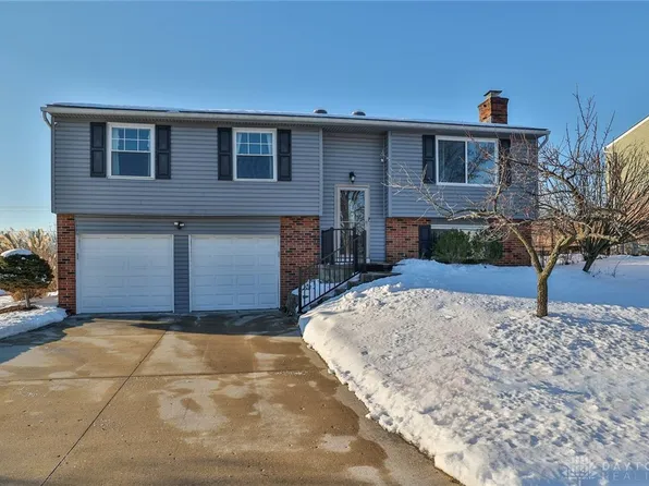 2859 Saturn Dr, Fairfield, OH 45014