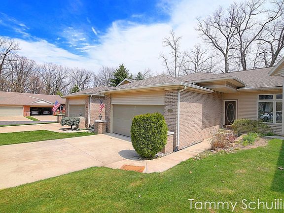 2nd image of 4380 Idlewood Dr SW #Sw