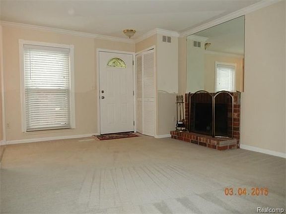 4th image of 41142 Southwind Dr