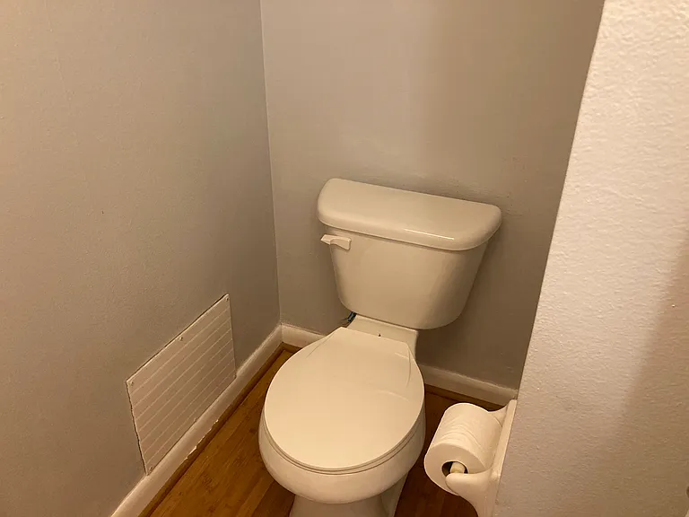 4908 38th Way S #303 — Photo 8