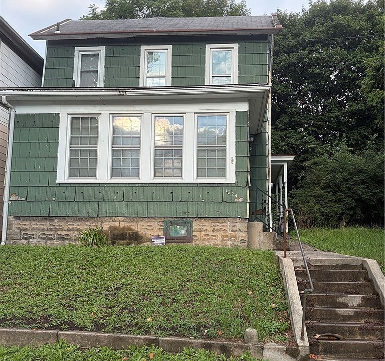 1st image of 1224 4th Ave