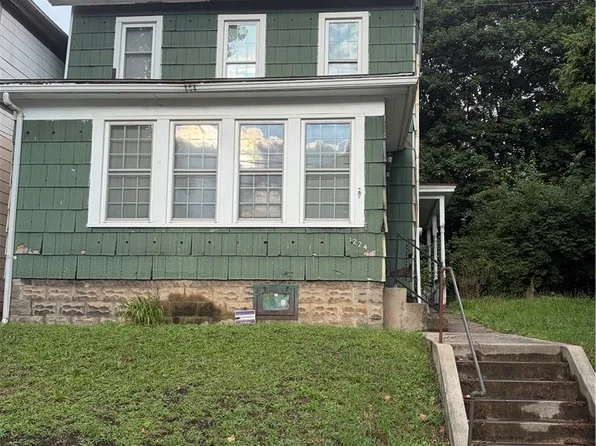 1224 4th Ave, Beaver Falls, PA 15010