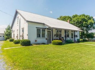 835 Swamp Bridge Rd, Denver, PA 17517