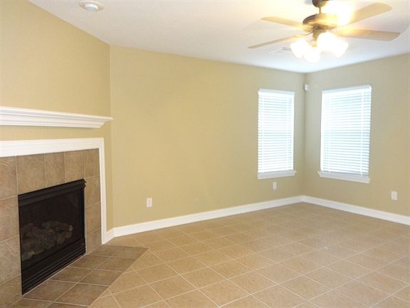 5th image of 1430 Loxley Dr