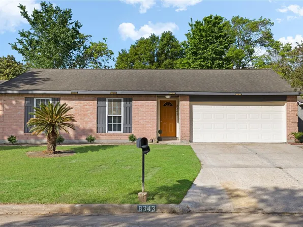 8343 Carriage Creek Dr, Houston, TX 77064