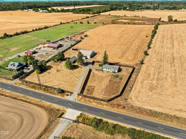 92372 Powerline Rd, Eugene, OR 97408