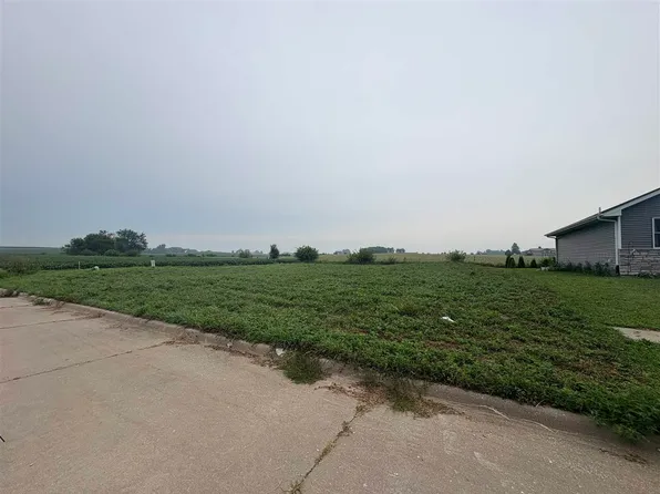 201 E 17th St, West Liberty, IA 52776