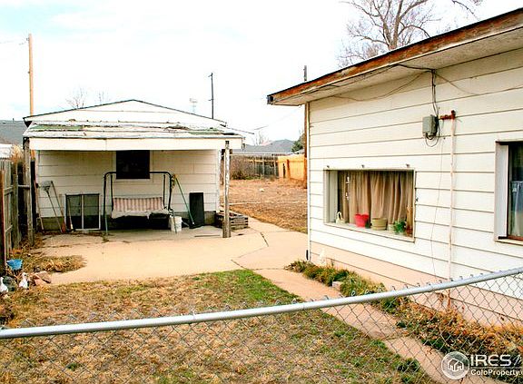 3rd image of 3307 11th Ave