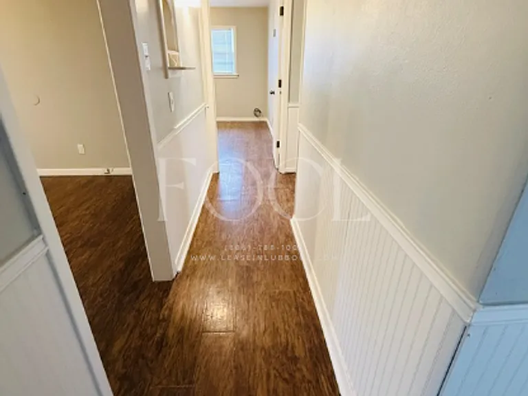 2709 39th St — Photo 14