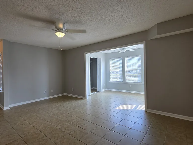 8642 S Bridge Dr #1 — Photo 25