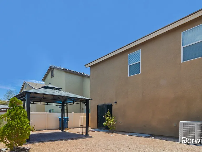 4828 Longshot Dr — Photo 15