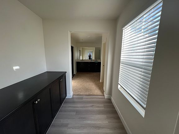 2nd image of 6005 Sendero Ave