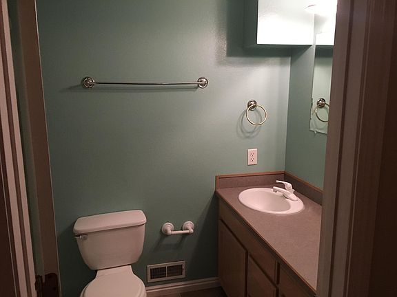 Upstairs full bath off bedroom