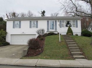 114 Bett Mar Ln, Saint Clairsville, OH 43950