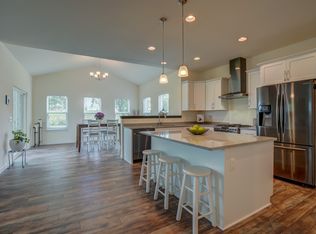 6642 Wolf Hollow Rd, Windsor, WI 53598