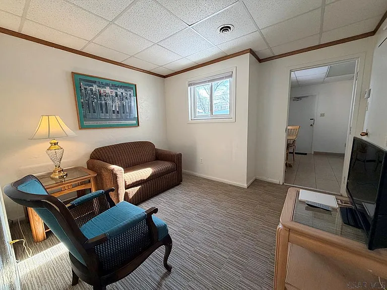 907 Old Scalp Ave #244 — Photo 4