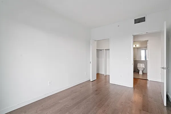 Rented by Nest Seekers International | media 3