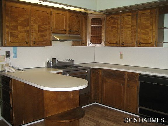 3rd image of 307 Bucknell Dr