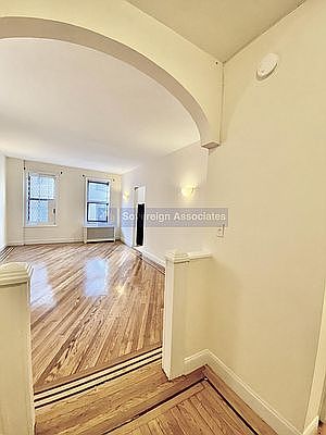2nd image of 116 Seaman Ave APT 5E