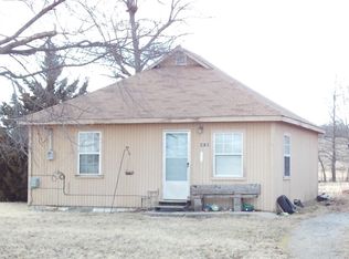 919 S Military Ave, Mulberry, KS 66756