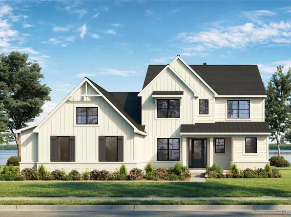 2691 Crystal Lake Dr, Commerce Township, MI 48382