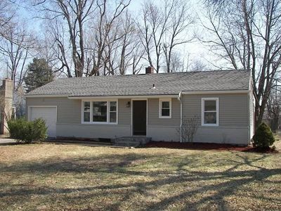 9201 Vaughn Ave, Raytown, MO, 64133