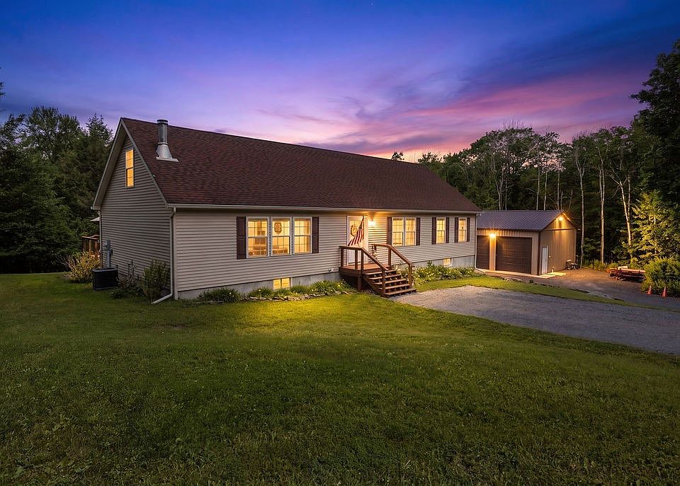 1st image of 229 Townsend Hollow Rd