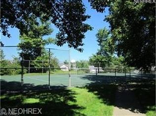 1305 Mallard Pond Cir #1114, Broadview Heights, OH 44147