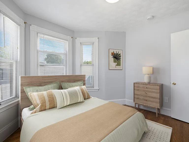 195 Concord Ave #11 — Photo 10