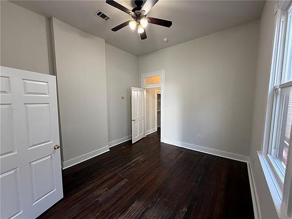 5th image of 2725 General Taylor St
