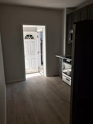 Rented by Voro, LLC | media 17