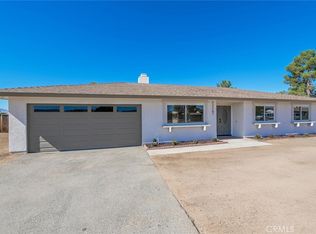 22267 Gayhead Rd, Apple Valley, CA 92307