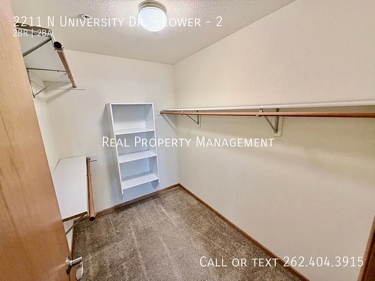 2211 University Dr #2 — Photo 13
