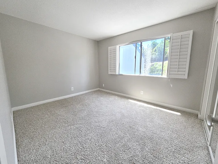 1851 Brea Blvd — Photo 8