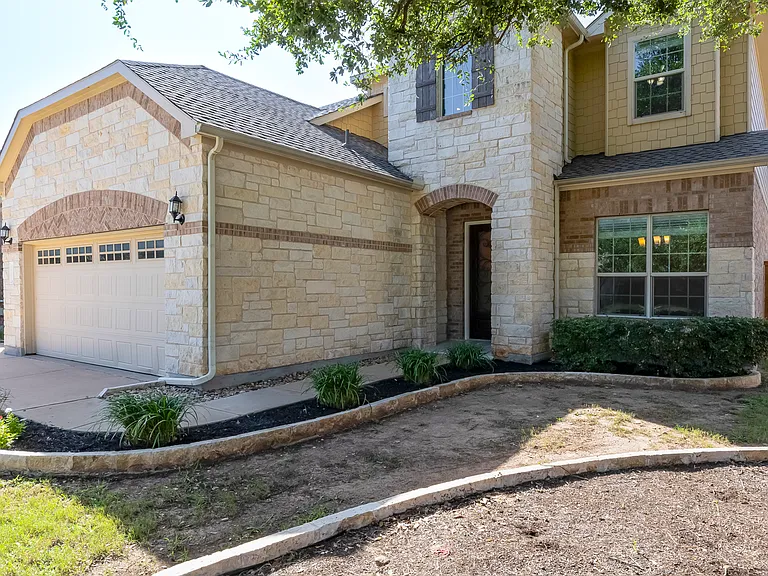 16009 Jeffs Ln — Photo 4