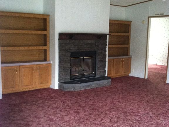 3rd image of 6022 NE 78th Ln